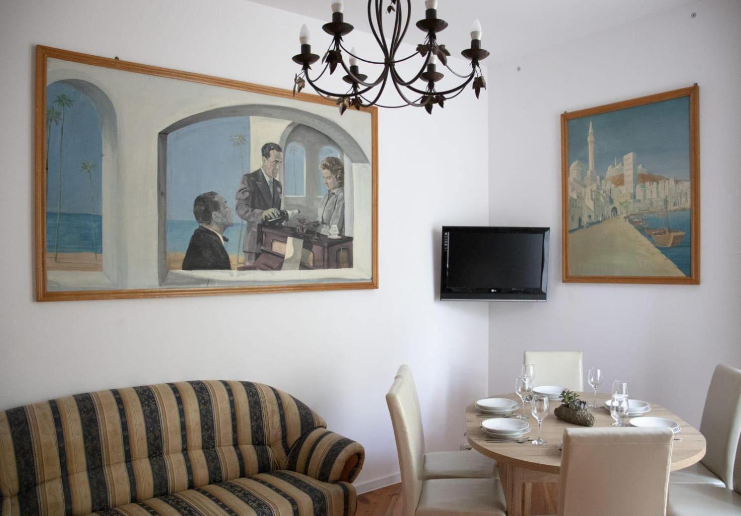 Pomorska 6 Apartment *